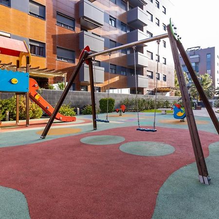 Apartamento Forum-Ciencias Con Piscina, Gym & Parking Granada Exterior photo